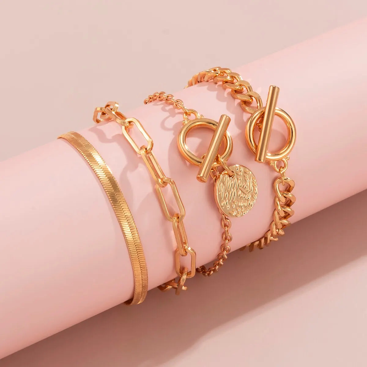 Punk Cuban Chain Coin Pendant Bracelet for Women.