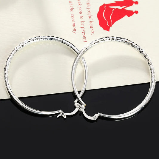 3cm Charm Hoop Earrings – Thin Modern Elegant Women's Hoops