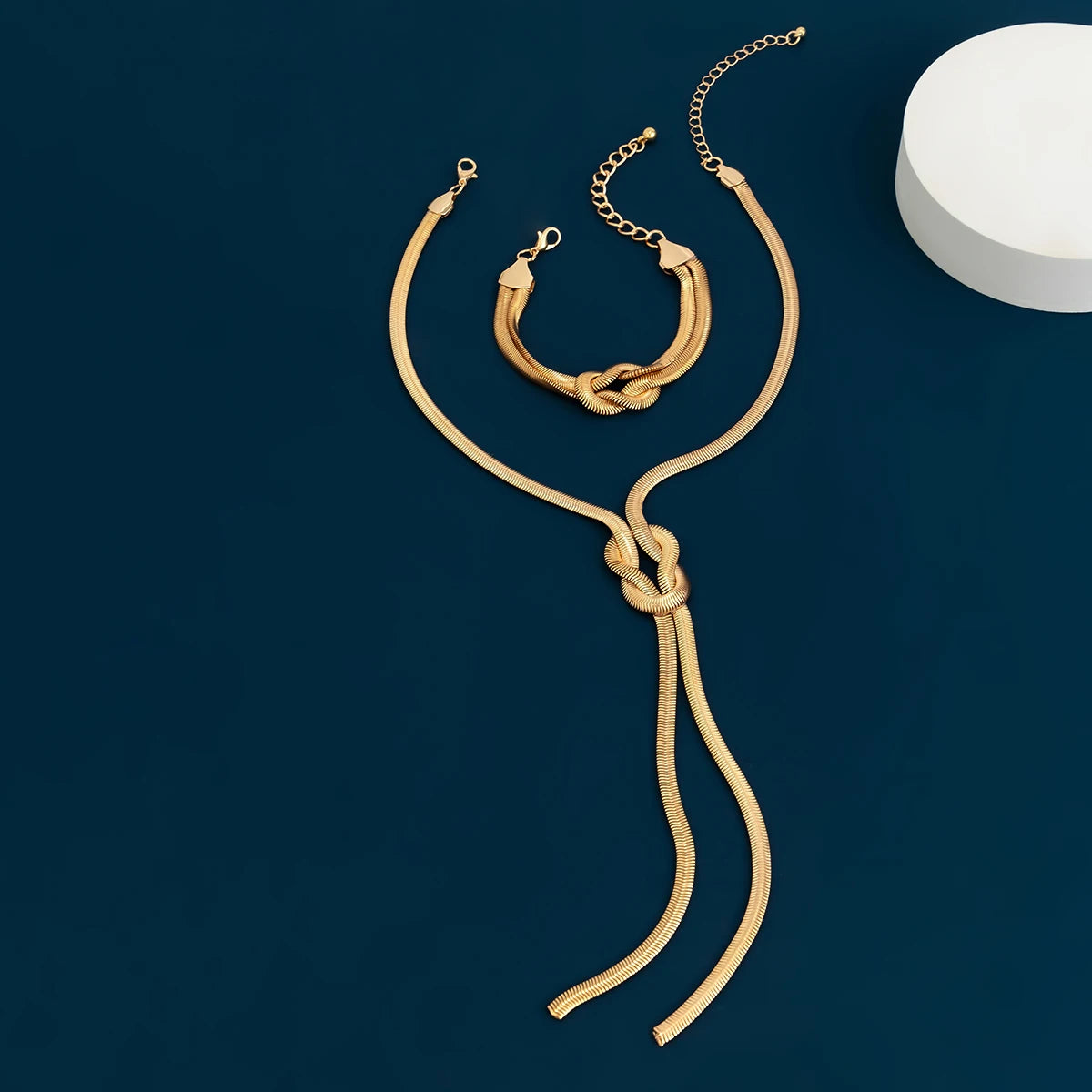 Vintage Snake-Style Necklace & Bracelet Set for Women