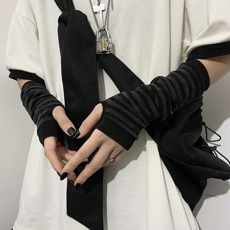 Winter Fingerless Knitted Arm Warmers – Unisex