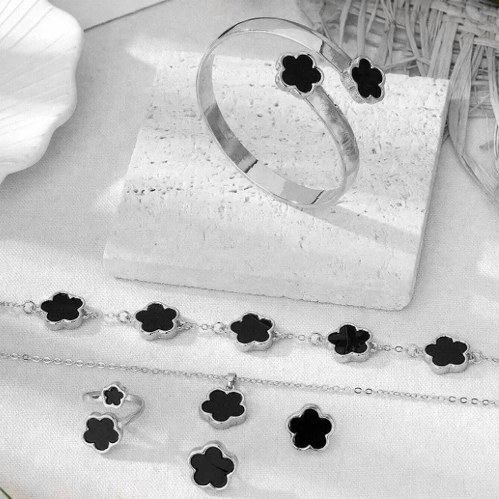 Lucky Flower 5-Piece Jewelry Set