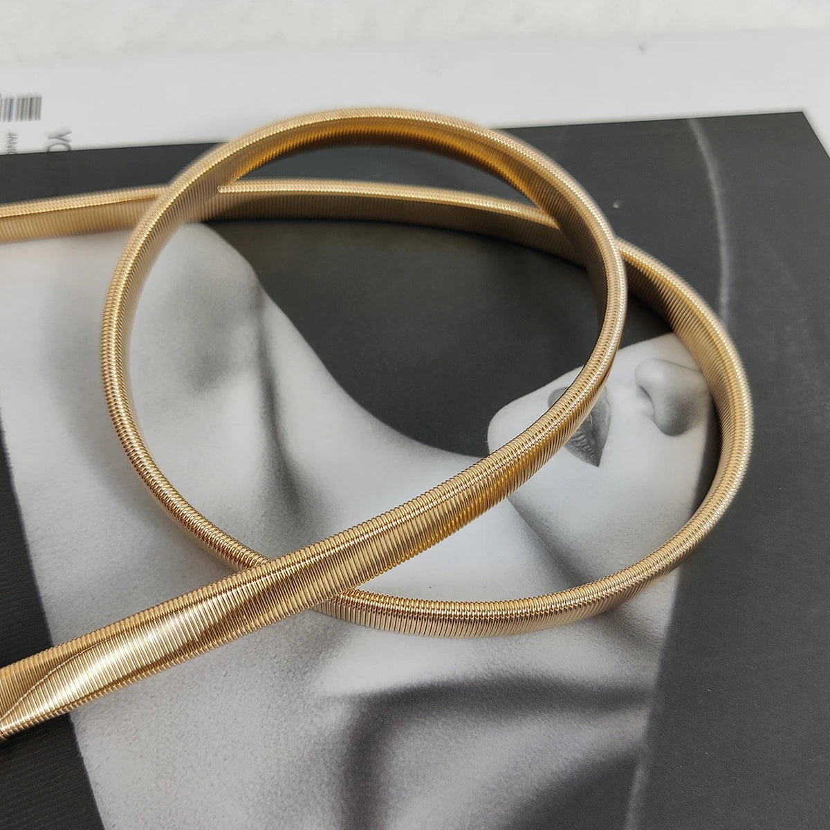 Gold Chain Belt with Rhinestones – Elegant Adjustable for Women